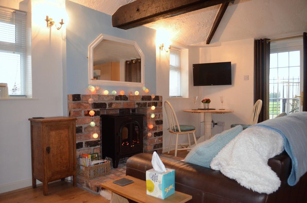 Villa Bramble Barn Retreat à Chester Extérieur photo
